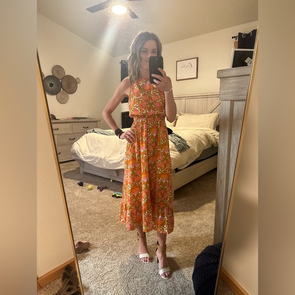 Meet your Posher, Hillary - Picture 5 of 10